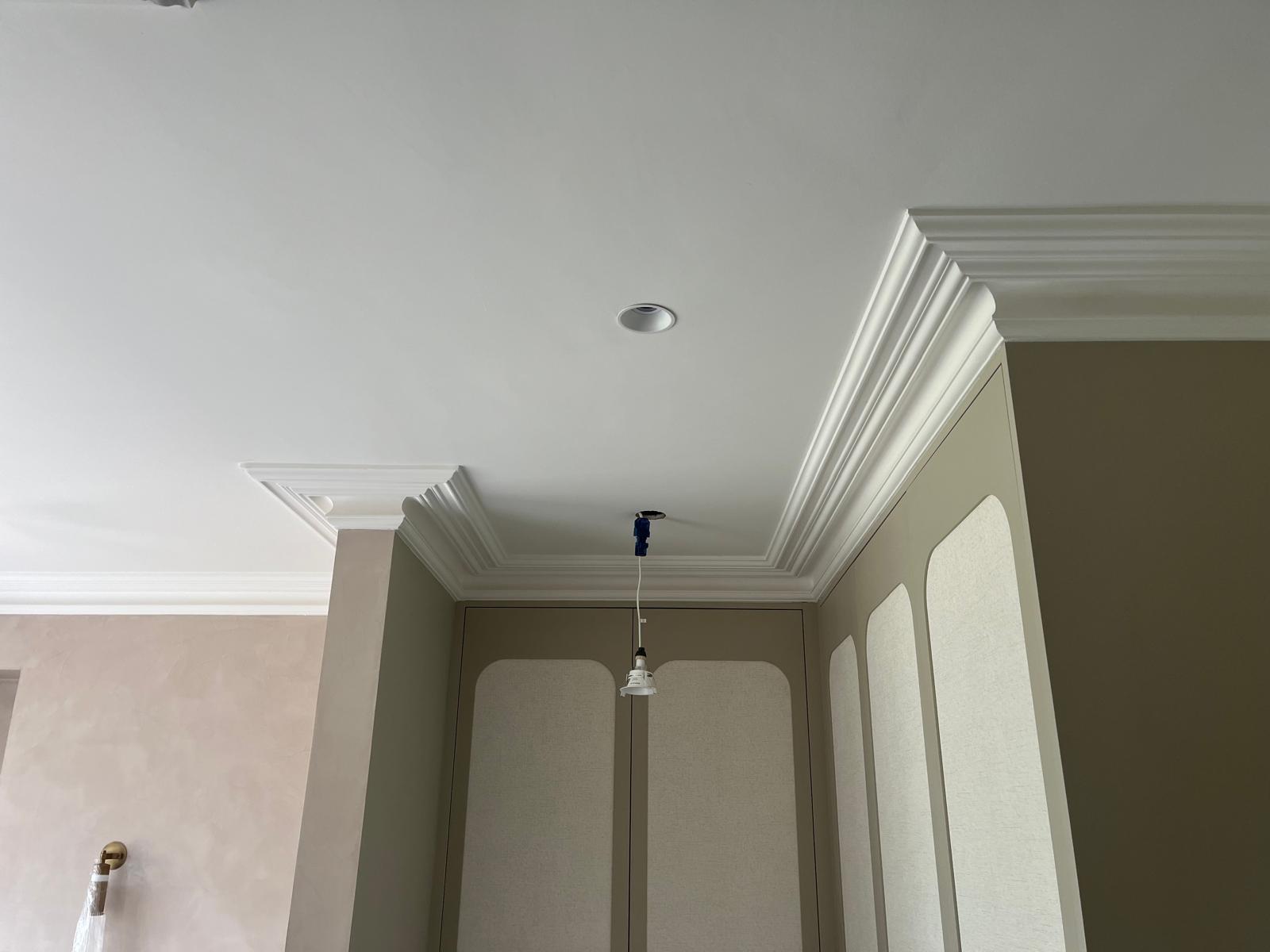 SM69 Cornice